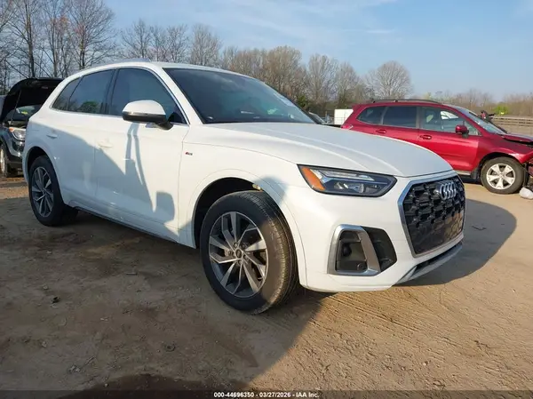 WA1EAAFY8N2054142 2022 AUDI Q5 - Image 1