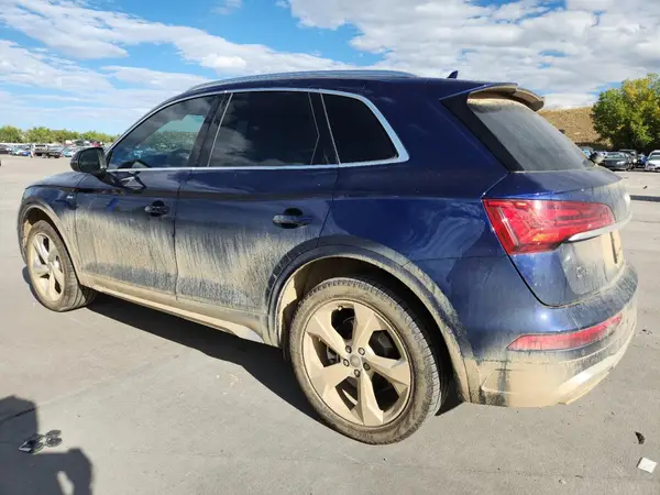 WA1EAAFY8N2082992 2022 AUDI Q5 - Image 2