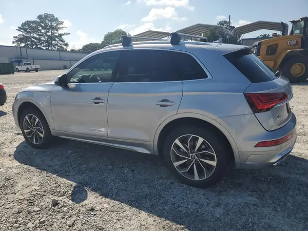 WA1EAAFY8N2103825 2022 AUDI Q5 - Image 2