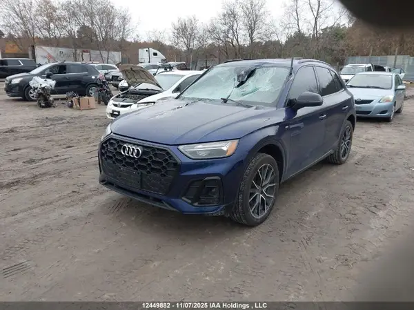 WA1EAAFY8N2119961 2022 AUDI Q5 - Image 2