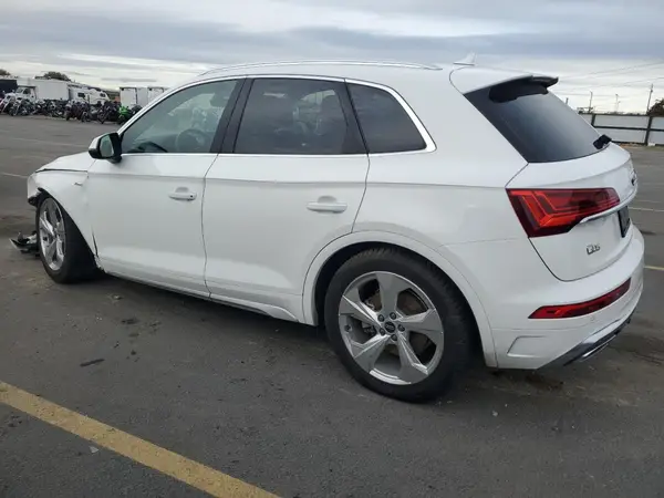 WA1EAAFY8P2016364 2023 AUDI Q5 - Image 2