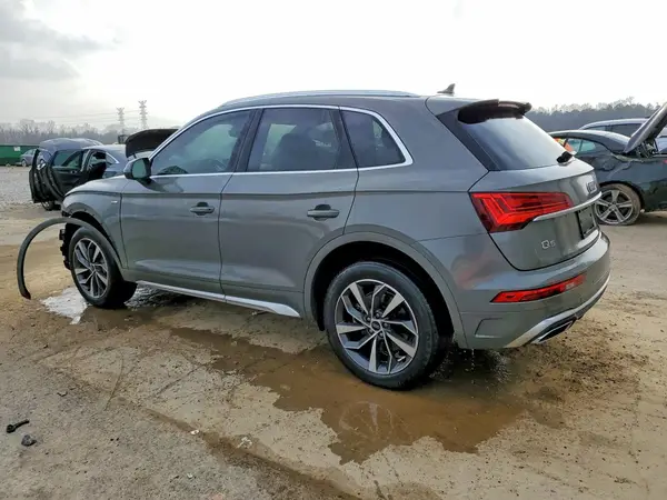 WA1EAAFY8P2048263 2023 AUDI Q5 - Image 2