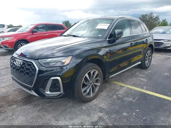 WA1EAAFY8P2051289 2023 AUDI Q5 - Image 2
