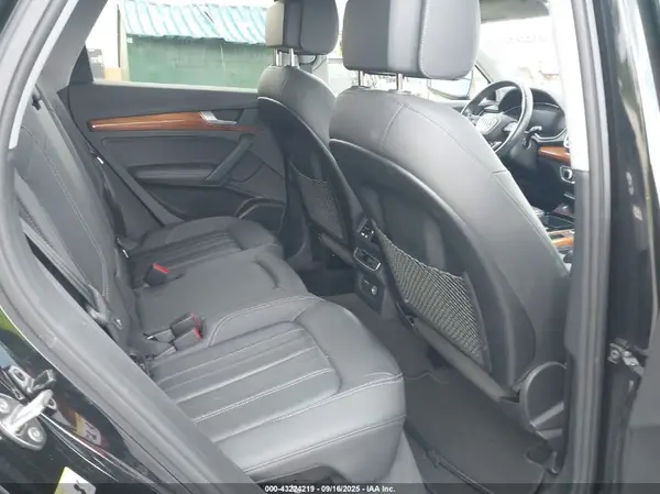 WA1EAAFY8P2051289 2023 AUDI Q5 - Image 8