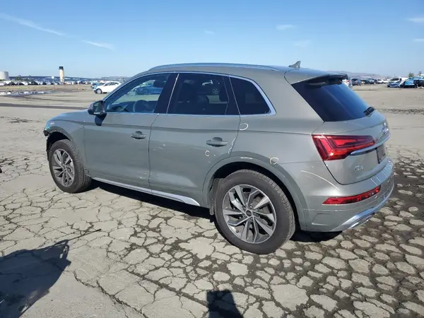 WA1EAAFY8P2072918 2023 AUDI Q5 - Image 2