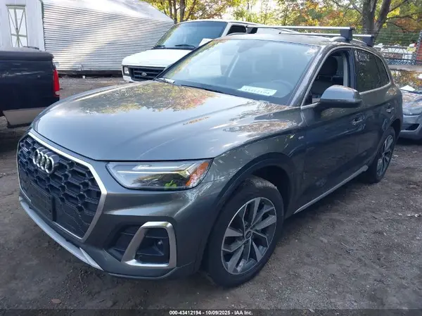 WA1EAAFY8P2099486 2023 AUDI Q5 - Image 2