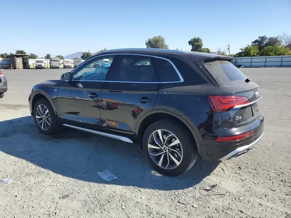 WA1EAAFY8P2125312 2023 AUDI Q5 - Image 2