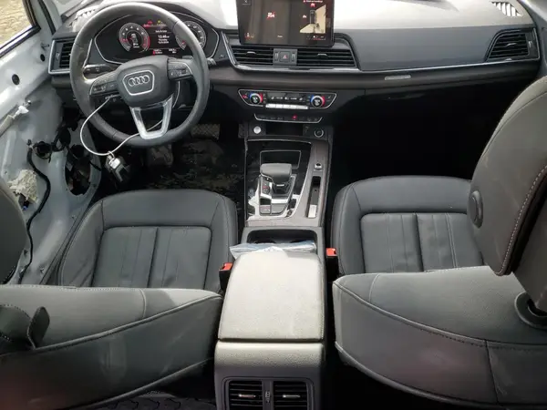 WA1EAAFY8P2140005 2023 AUDI Q5 - Image 8