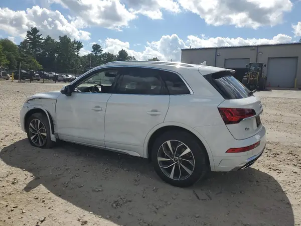 WA1EAAFY8P2192783 2023 AUDI Q5 - Image 2