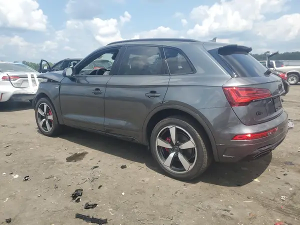 WA1EAAFY8R2002225 2024 AUDI Q5 - Image 2