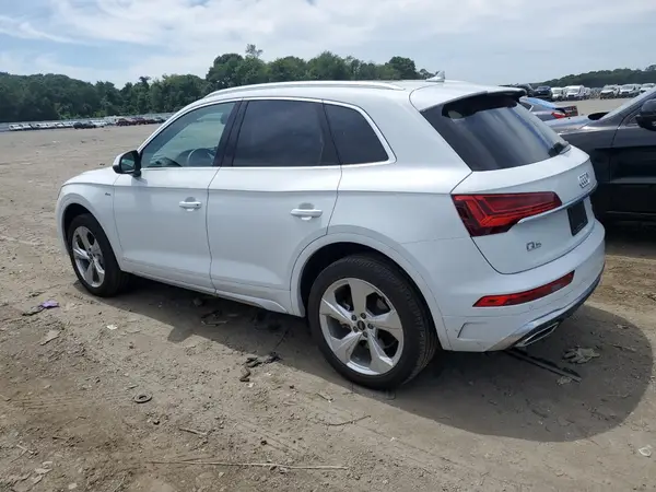 WA1EAAFY8R2005951 2024 AUDI Q5 - Image 2
