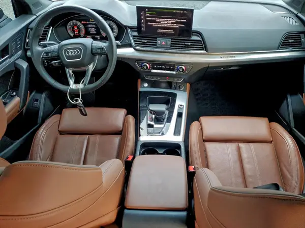 WA1EAAFY8R2037119 2024 AUDI Q5 - Image 8