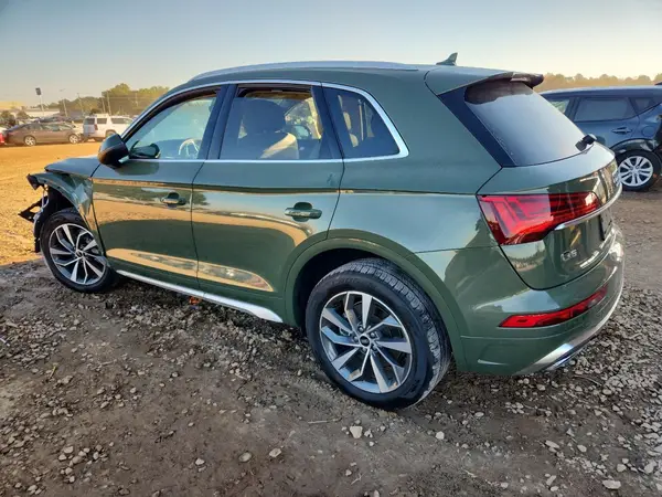 WA1EAAFY8R2039520 2024 AUDI Q5 - Image 2