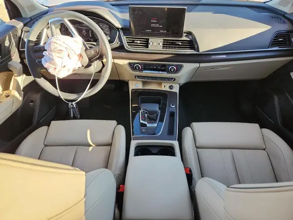 WA1EAAFY8R2039520 2024 AUDI Q5 - Image 8