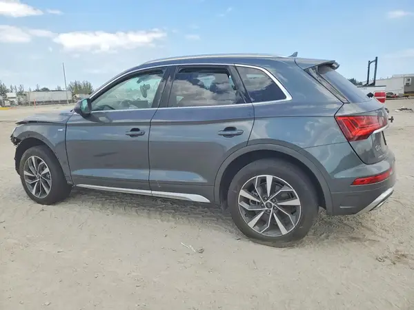 WA1EAAFY8R2040716 2024 AUDI Q5 - Image 2