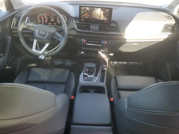 WA1EAAFY8R2065468 2024 AUDI Q5 - Image 8
