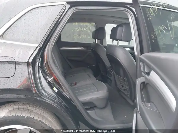 WA1EAAFY8R2085218 2024 AUDI Q5 - Image 8