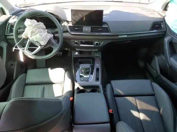 WA1EAAFY8R2141576 2024 AUDI Q5 - Image 8