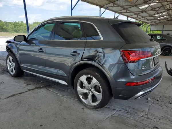 WA1EAAFY8S2012940 2025 AUDI Q5 - Image 2