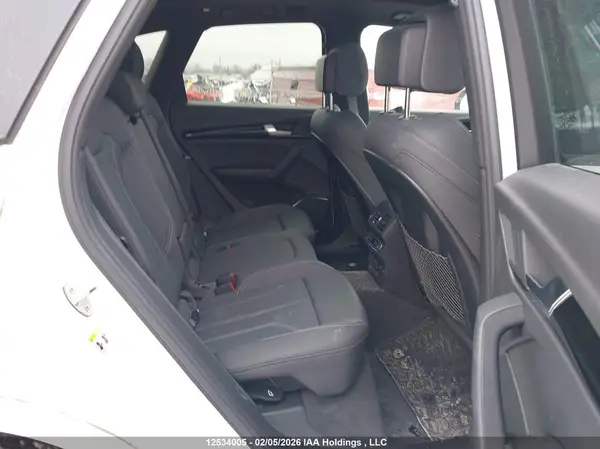 WA1EAAFY9N2052786 2022 AUDI Q5 - Image 8