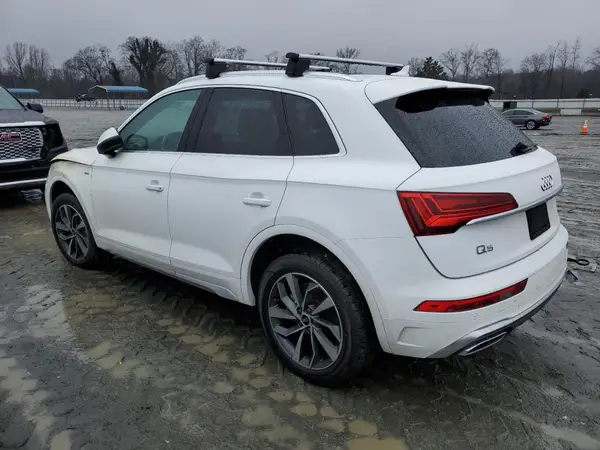 WA1EAAFY9N2071239 2022 AUDI Q5 - Image 2