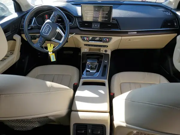 WA1EAAFY9N2080121 2022 AUDI Q5 - Image 8
