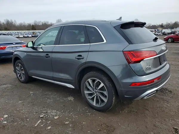 WA1EAAFY9N2083343 2022 AUDI Q5 - Image 2