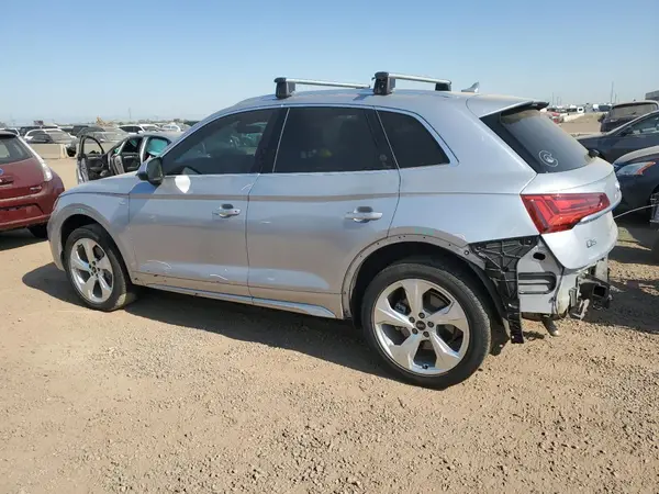 WA1EAAFY9N2100304 2022 AUDI Q5 - Image 2