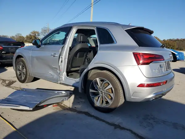 WA1EAAFY9P2045419 2023 AUDI Q5 - Image 2