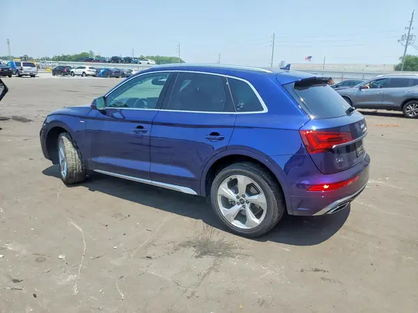 WA1EAAFY9P2049065 2023 AUDI Q5 - Image 2