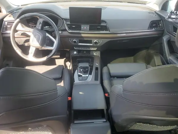WA1EAAFY9P2063922 2023 AUDI Q5 - Image 8