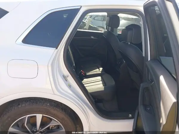 WA1EAAFY9P2197359 2023 AUDI Q5 - Image 8