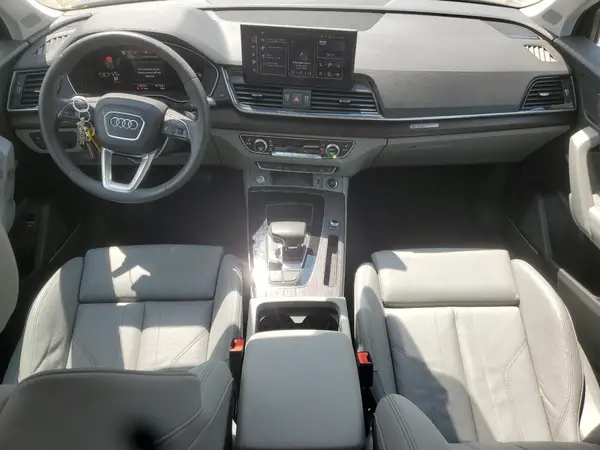 WA1EAAFY9R2011953 2024 AUDI Q5 - Image 8