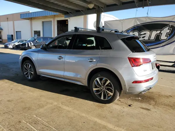 WA1EAAFY9R2018465 2024 AUDI Q5 - Image 2