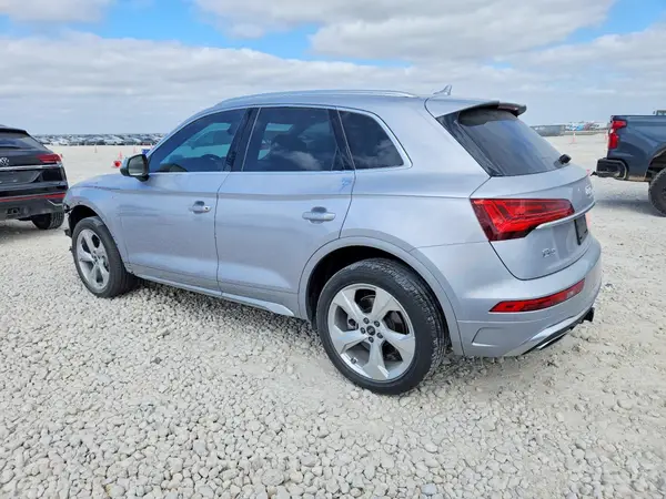 WA1EAAFY9R2021656 2024 AUDI Q5 - Image 2
