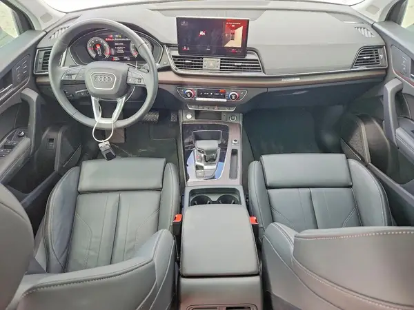 WA1EAAFY9R2021656 2024 AUDI Q5 - Image 8