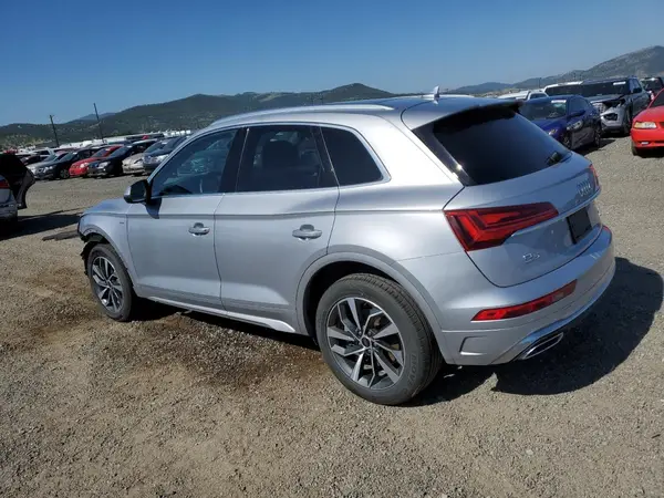 WA1EAAFY9R2029255 2024 AUDI Q5 - Image 2