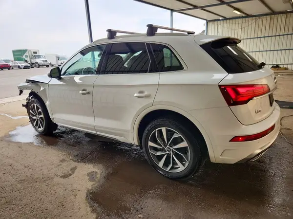 WA1EAAFY9R2081744 2024 AUDI Q5 - Image 2