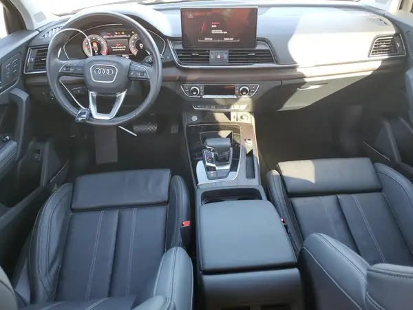 WA1EAAFY9R2098253 2024 AUDI Q5 - Image 8