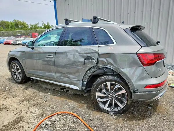 WA1EAAFY9R2132403 2024 AUDI Q5 - Image 2