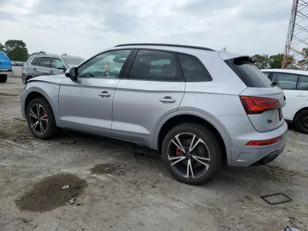 WA1EAAFY9S2000313 2025 AUDI Q5 - Image 2