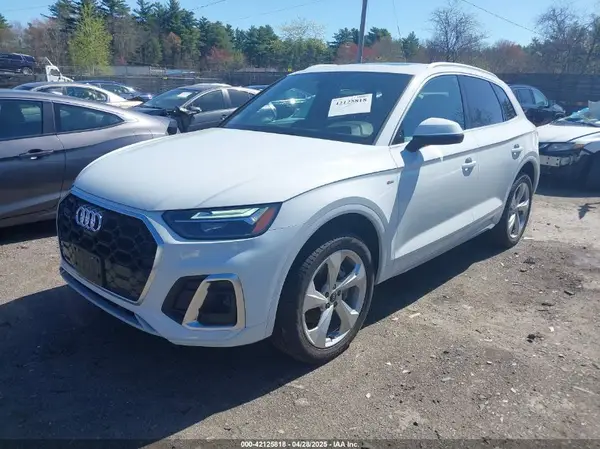 WA1EAAFY9S2016575 2025 AUDI Q5 - Image 2