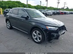 WA1EAAFYXM2101038 2021 AUDI Q5