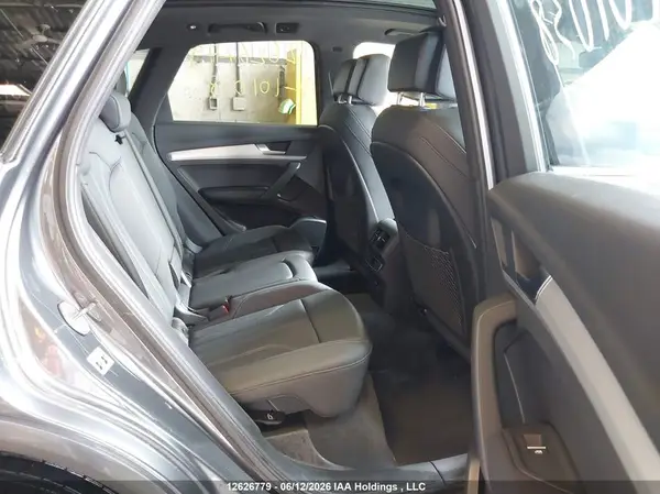 WA1EAAFYXM2101038 2021 AUDI Q5 - Image 8