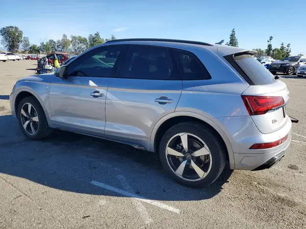 WA1EAAFYXN2011230 2022 AUDI Q5 - Image 2