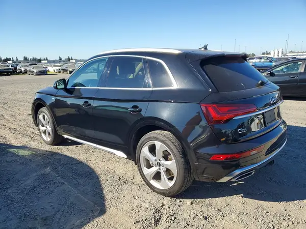 WA1EAAFYXN2029260 2022 AUDI Q5 - Image 2