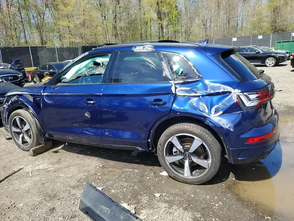 WA1EAAFYXN2043725 2022 AUDI Q5 - Image 2