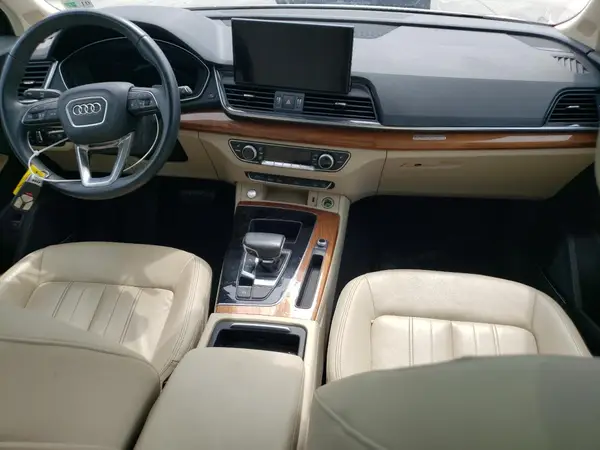 WA1EAAFYXN2044762 2022 AUDI Q5 - Image 8