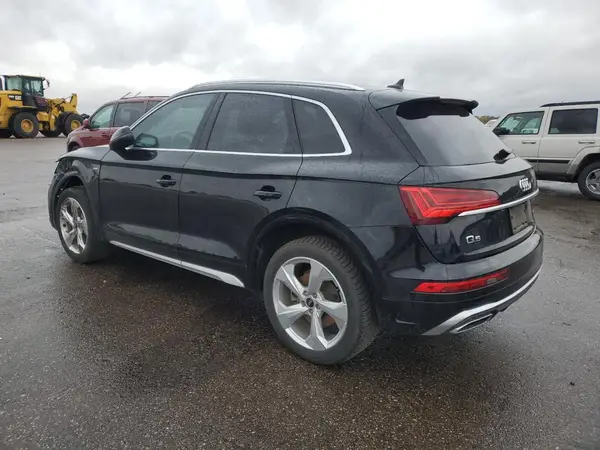 WA1EAAFYXN2051629 2022 AUDI Q5 - Image 2