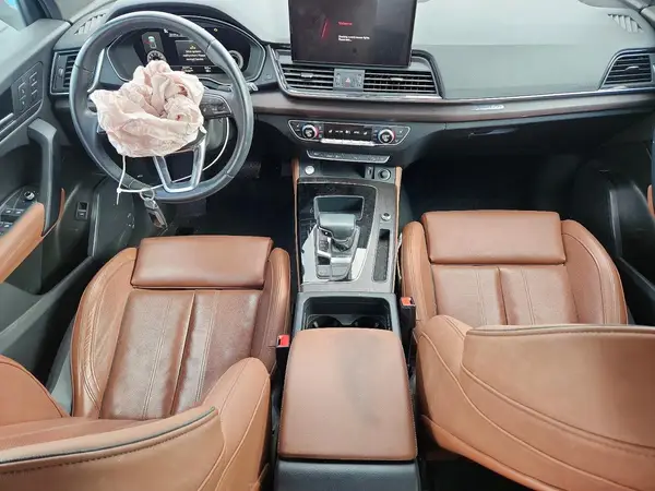 WA1EAAFYXN2057379 2022 AUDI Q5 - Image 8
